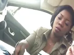 Araba kapalı kadın porn