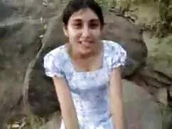 Büyük grup olgun türk kadın