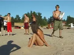 Bı kocasını aldatan kadın türk porno 128